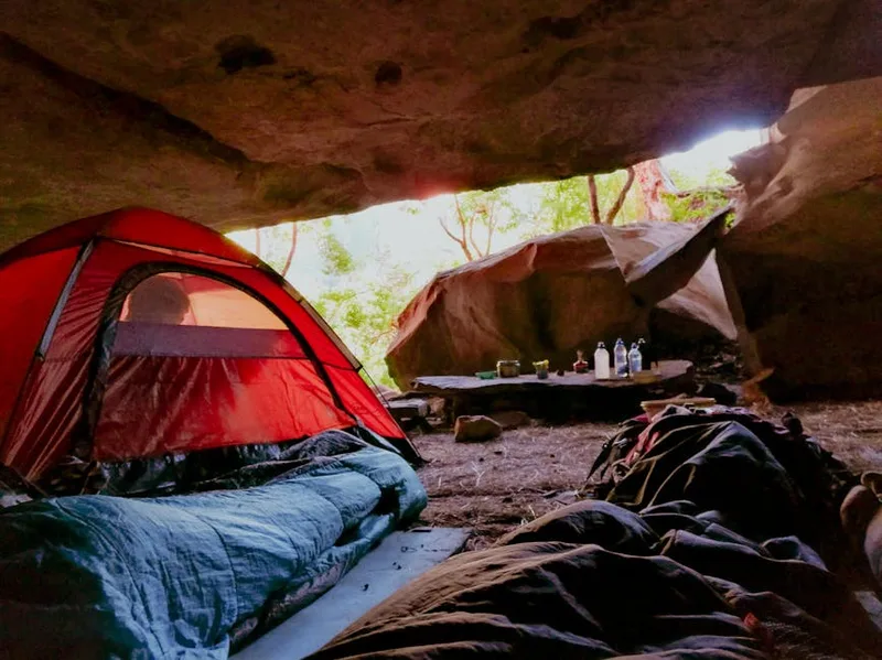 camping sleeping bag outdoor ,  photo from Pexels